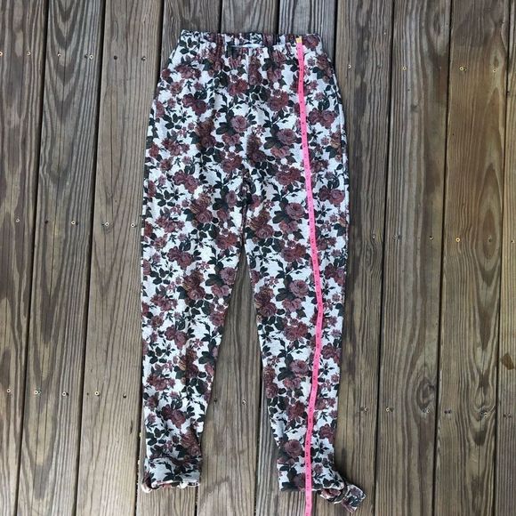 LOVERS + FRIENDS NWT TIE ANKLE SWEATPANT IN RED VICTORIAN FLORAL SZ Small, $178 - Picture 9 of 10